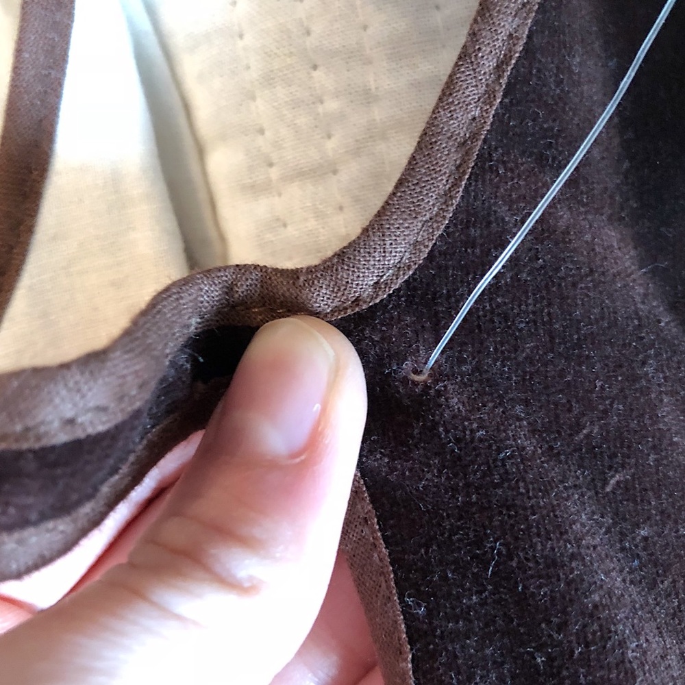 *Sold* NWT Brown Velvet Mary Janes - Picture 5 of 6